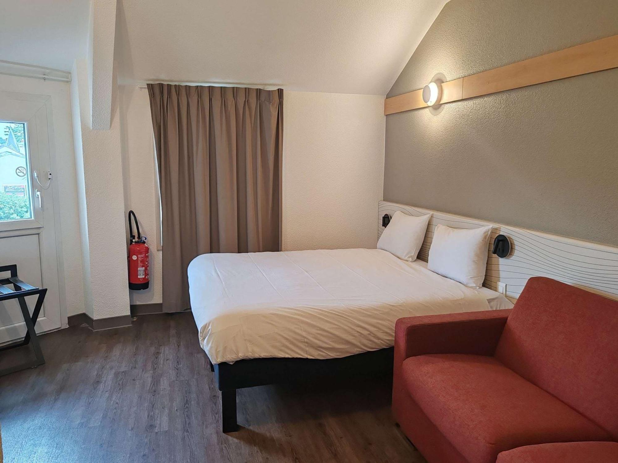 Ibis Styles Paris Poissy Hotel Exterior photo